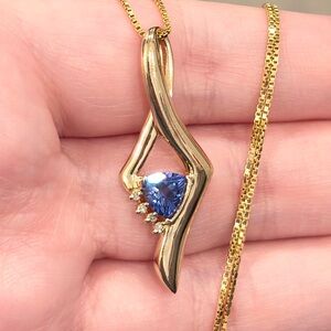 10K Sapphire Diamond Pendant, Yellow Gold, Deep Blue Trillion, Filigree Luxury